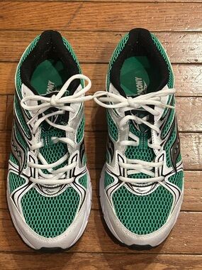 Saucony Ride Millennium White Fern Green 9 Men's 10.5 Women’s Sneakers
